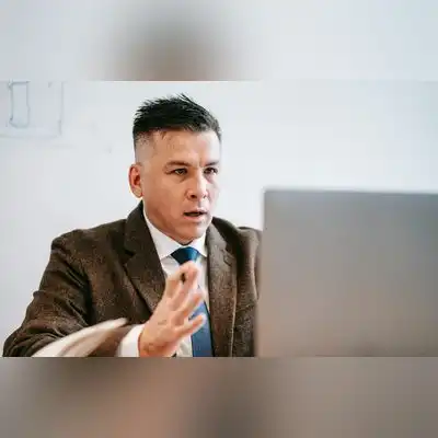吴德华